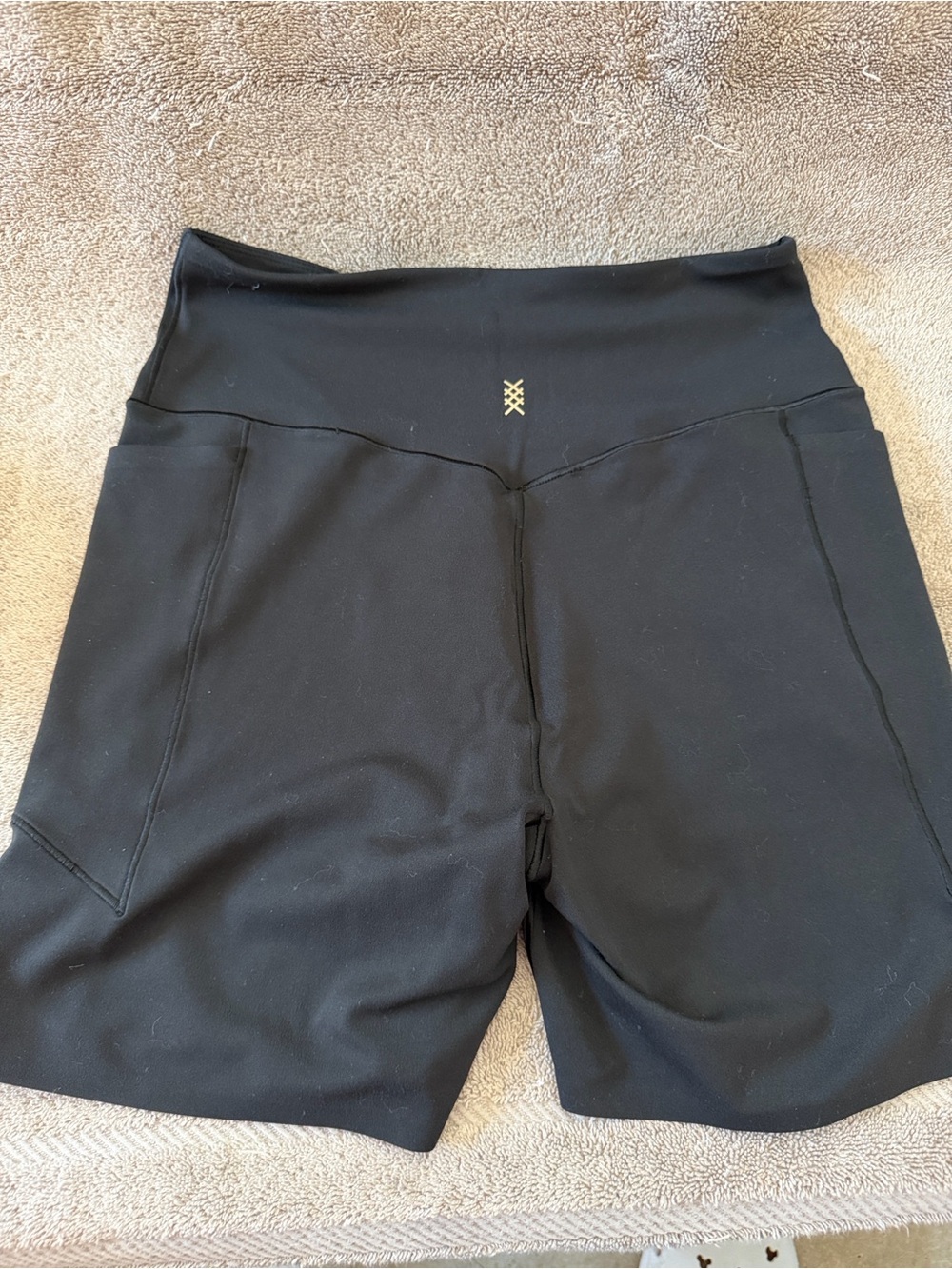RHONE Black High-Rise Bike Shorts with Side Pockets